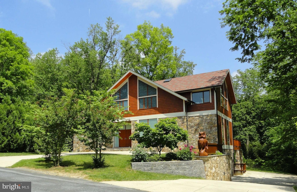 For Sale $2,800,000 • Co-Listing Agent