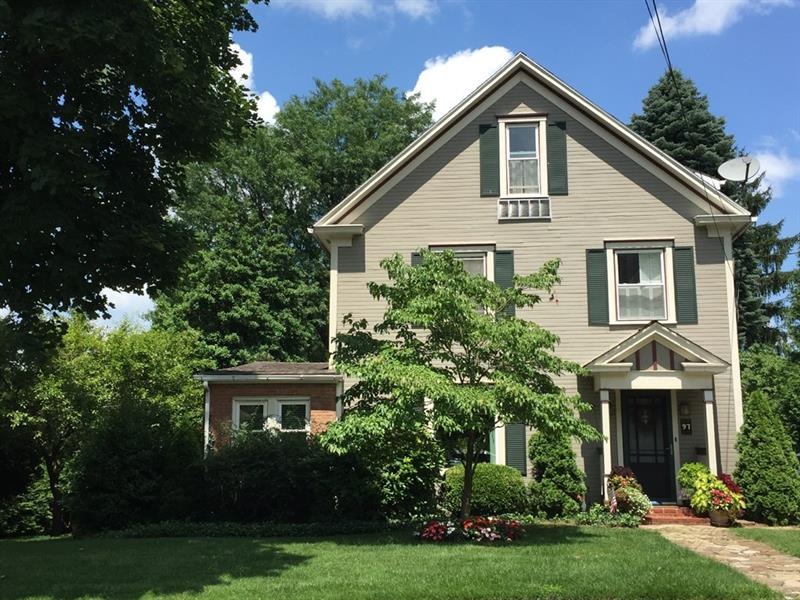 97 E Pike Rd, Indiana
