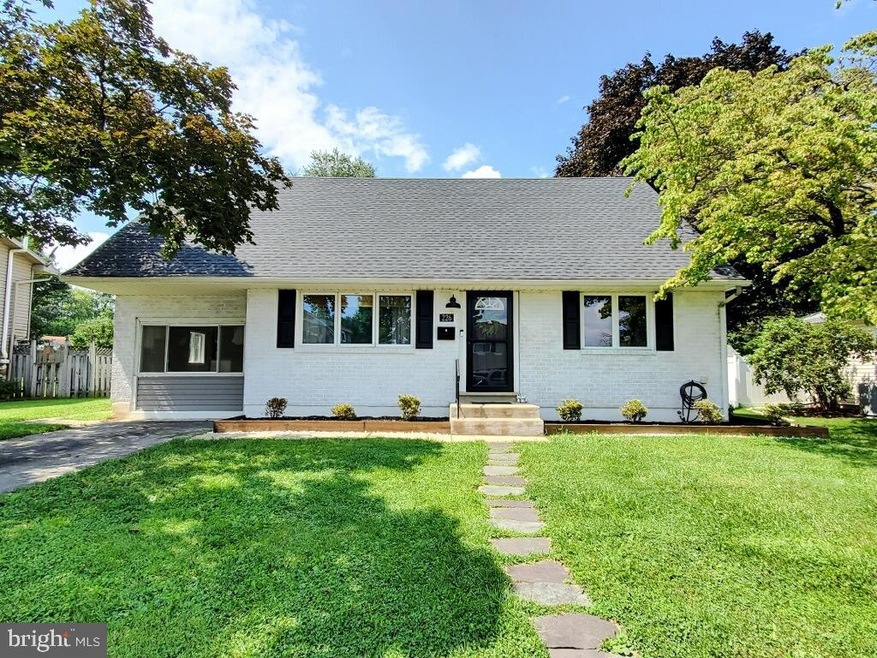 226 Keats Dr, Reading, PA 19608 - photo 1