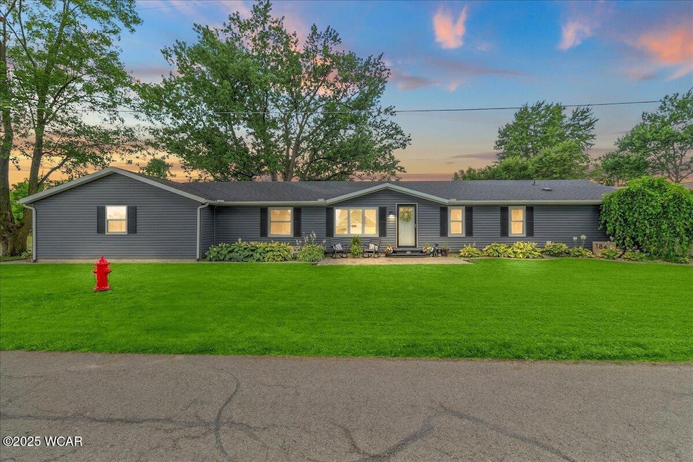 184 E Mann St, West Mansfield, OH 43358 - photo 1