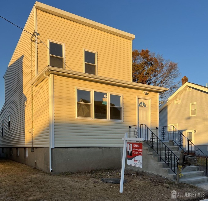 64 Mary St, Carteret, NJ 07008 - photo 1