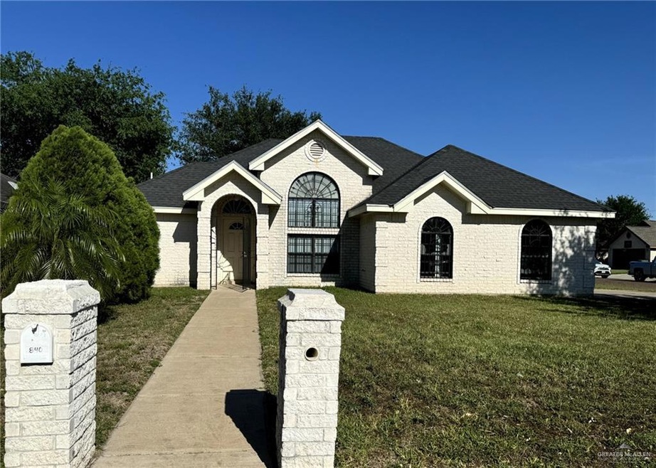 840 Shannon Ave, Alamo, TX 78516 - photo 1