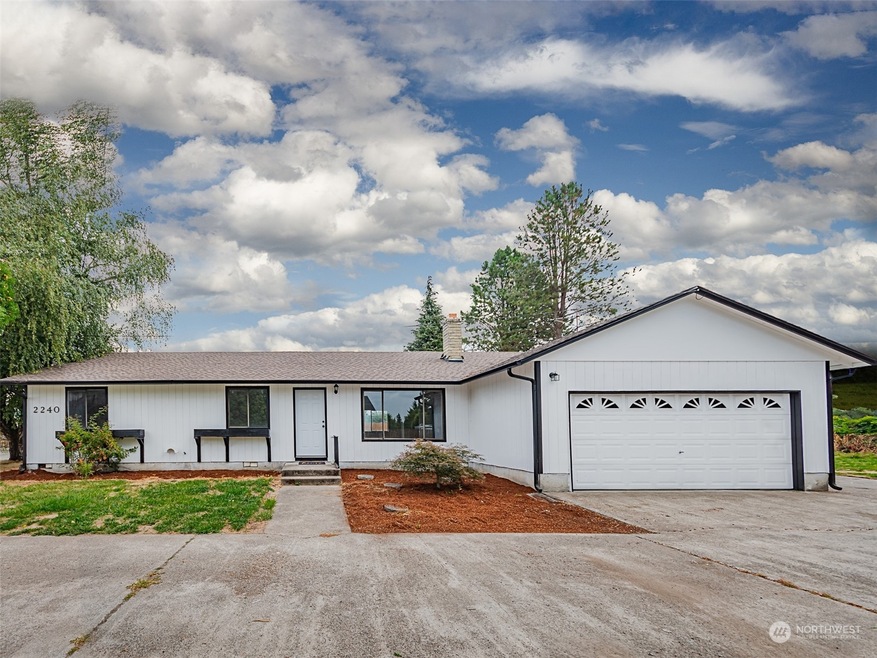 2240 36th Ave, Longview, WA 98632 - photo 1