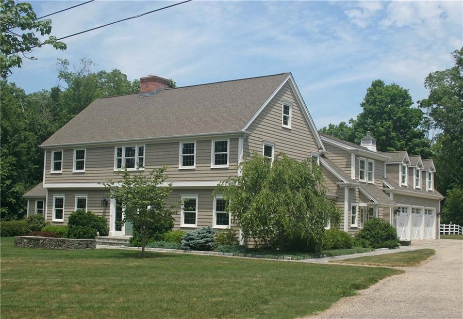 35 E Hill Rd, Woodbury, CT 06798 - photo 1