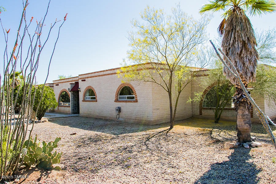 9151 N Overlook Dr, Tucson, AZ 85704 - photo 1