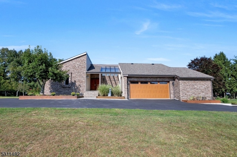 Sold $775,000 • Co-Listing Agent