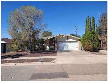 729 Martha Gale Dr, El Paso, TX 79912 - photo 1