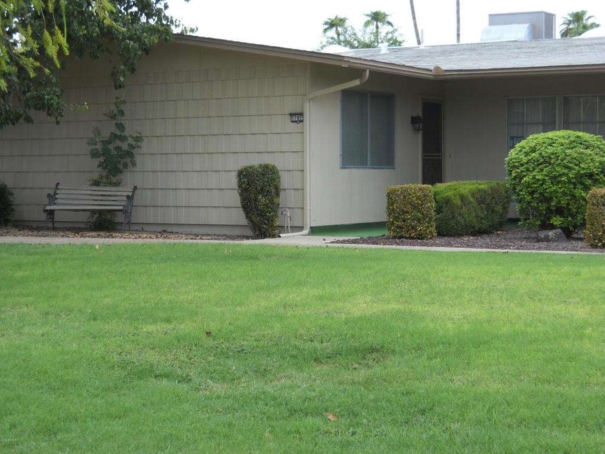 17455 N Boswell Blvd, Sun City, AZ 85373 - photo 1