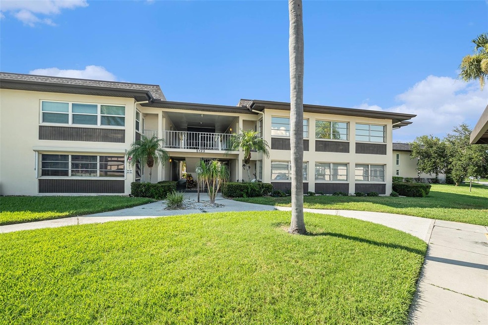 5123 Topaz Ln unit 202, New Port Richey, FL 34652 - photo 1