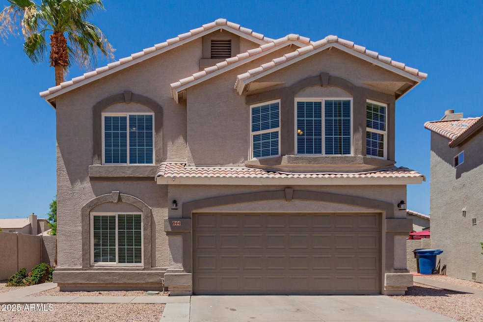 844 E Geronimo Ct, Chandler, AZ 85225 - photo 1