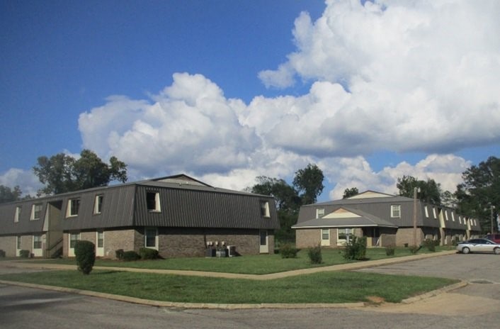Northfork Apartments, Evergreen, AL 36401 - photo 1