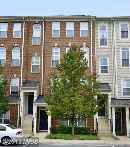 24742 Stone Station Terrace unit 213, Stone Ridge, VA 20105 - photo 1