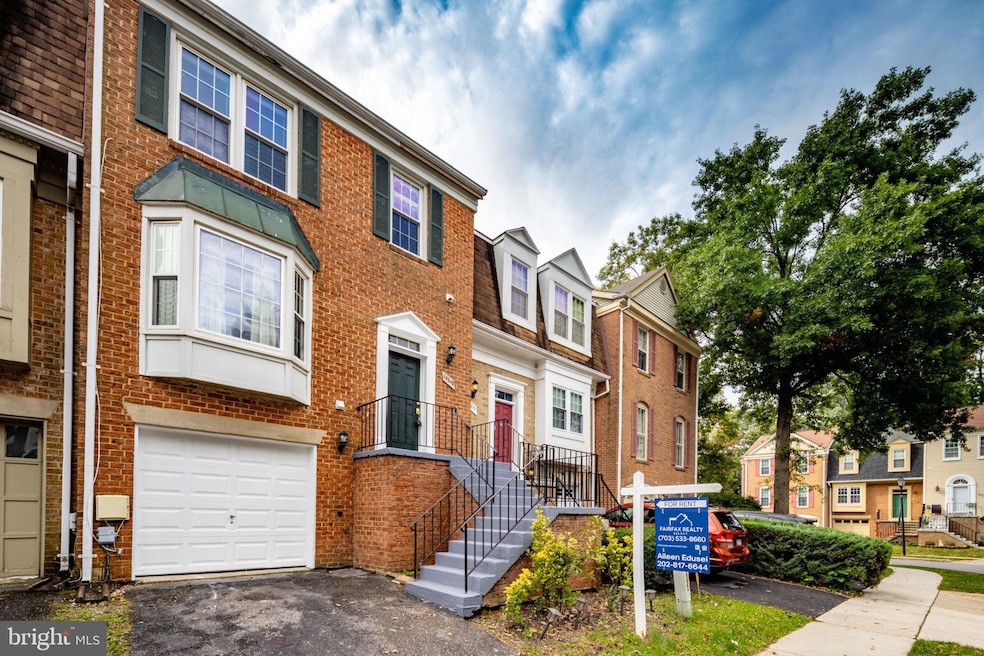 14648 Cambridge Cir, Laurel, MD 20707 - photo 1