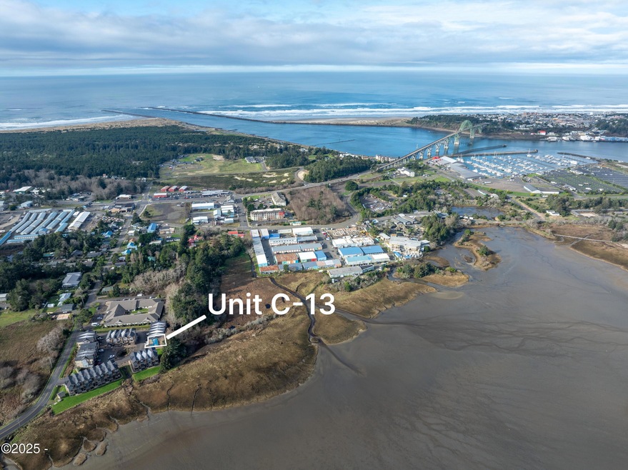 475 SE 35th St C-13, Newport, Oregon