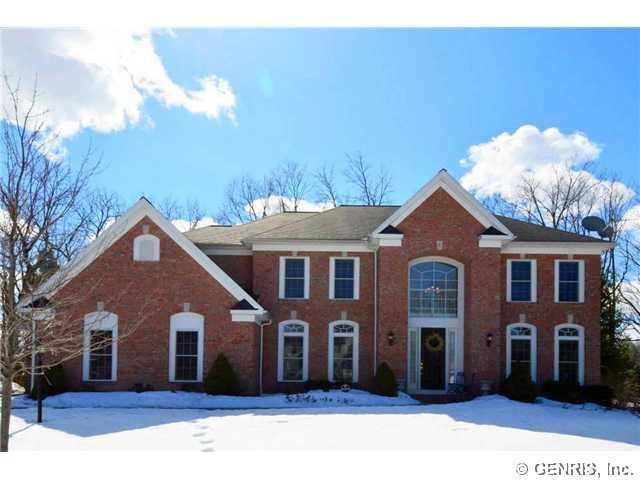 Exterior Front. Welcome to 7 Seton Court, Penfield, NY Fedyk built, Custom designed by Jim Fahy.