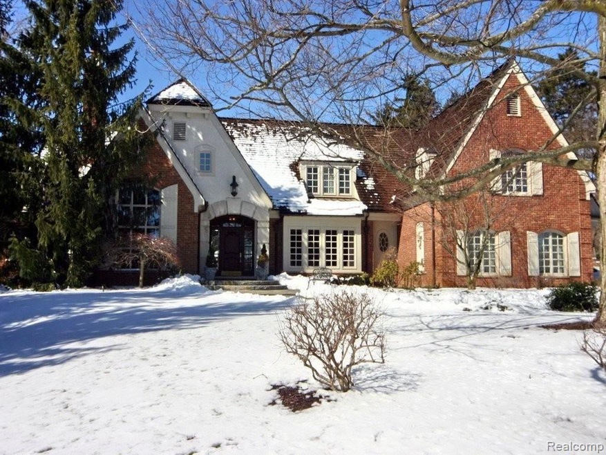 WelcomeTo 1233 Vaughan Road