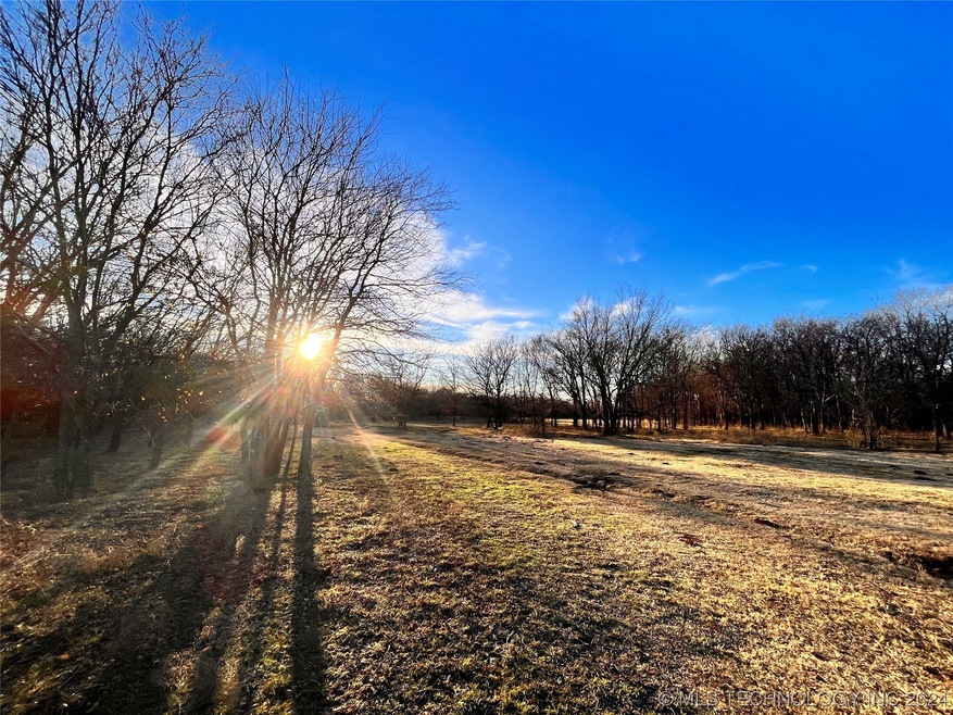10 N 184th Rd, Mounds, OK 74047 - photo 1