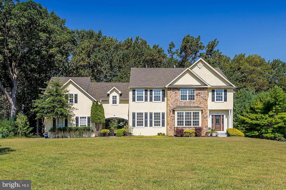 133 Hunters Run, Swedesboro, NJ 08085 - photo 1