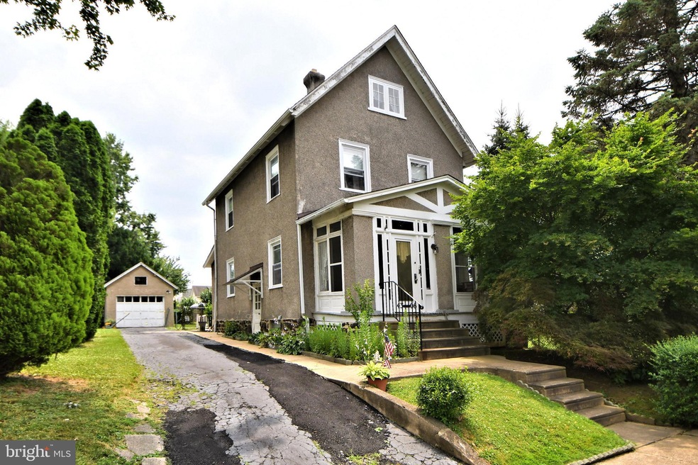 4306 School Ln, Drexel Hill, PA 19026 - photo 1