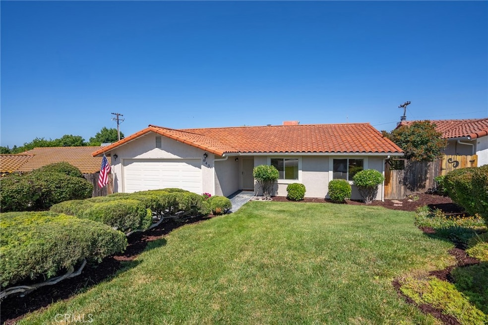 645 Nickerson Dr, Paso Robles, CA 93446 - photo 1