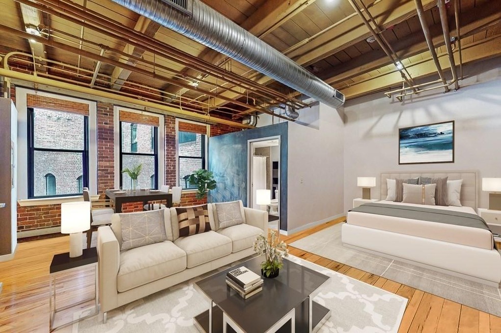 111 Beach St unit 5G, Boston, MA 02111 - photo 1