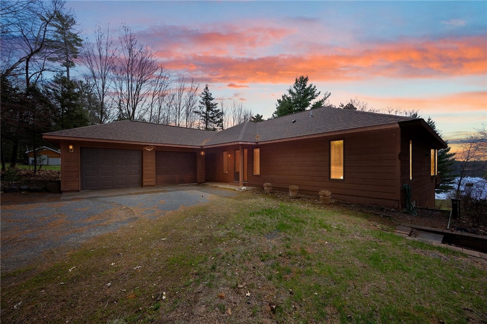 For Sale $875,000