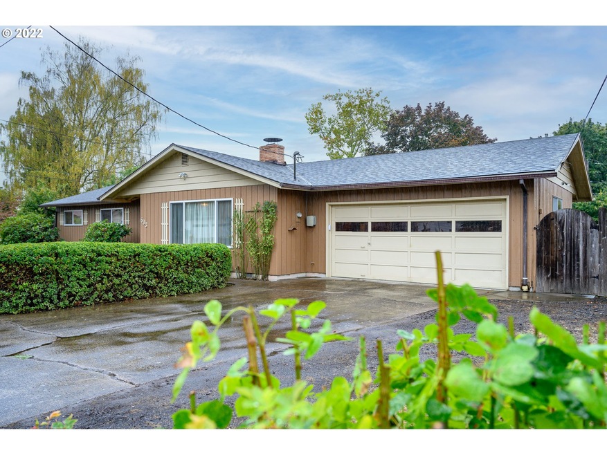 603 N Linda Way, Newberg, OR 97132 - photo 1