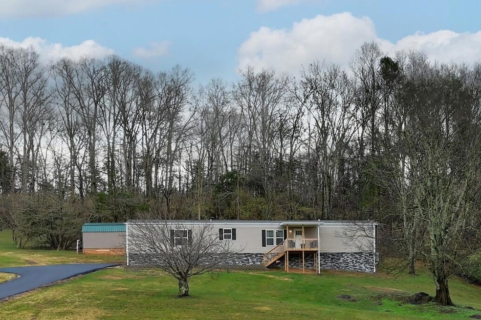 665 W Dumplin Valley Rd, Jefferson City, TN 37760 - photo 1