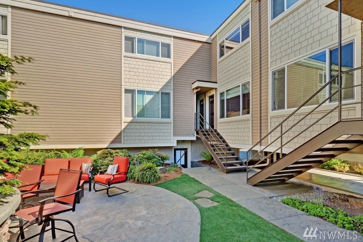 233 3rd Ave N unit 12, Edmonds, WA 98020 - photo 1