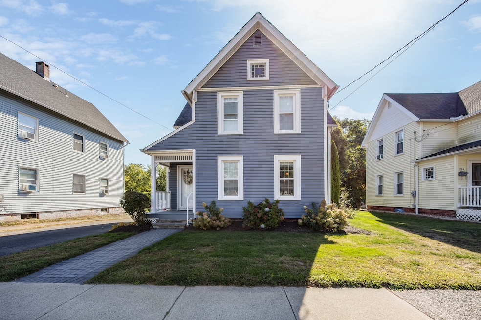 210 S Elm St, Wallingford, CT 06492 - photo 1