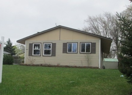 503 Waco Ln, Carpentersville, IL 60110 - photo 1