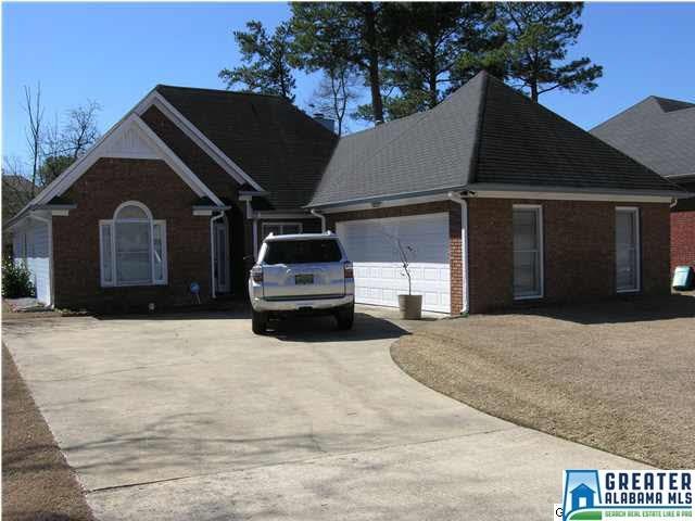 Great curb appeal in the Parkside neighborhood.  N