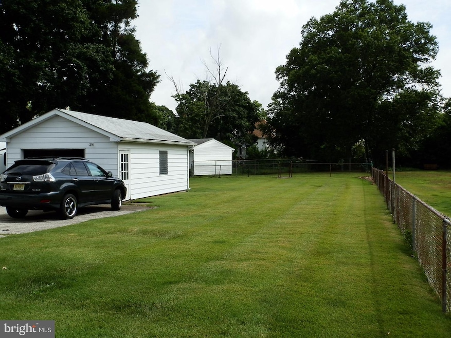 135 Cedar Ave, Pitman, NJ 08071 - photo 1