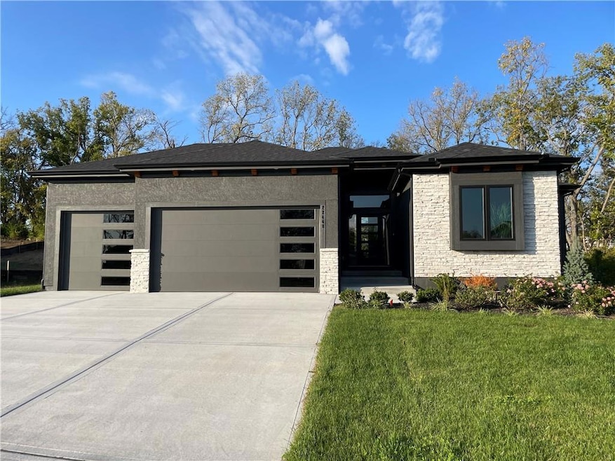 22448 W 89th Terrace, Lenexa, KS 66227 - photo 1