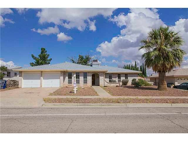 10653 Candlewood Ave, El Paso, TX 79935 - photo 1