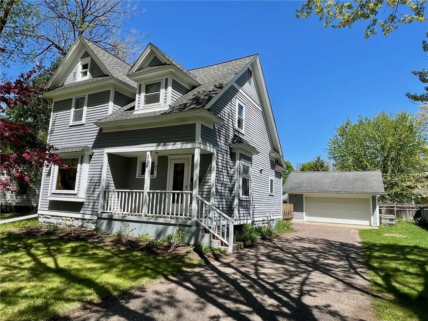 314 11th St E, Menomonie, WI 54751 - photo 1