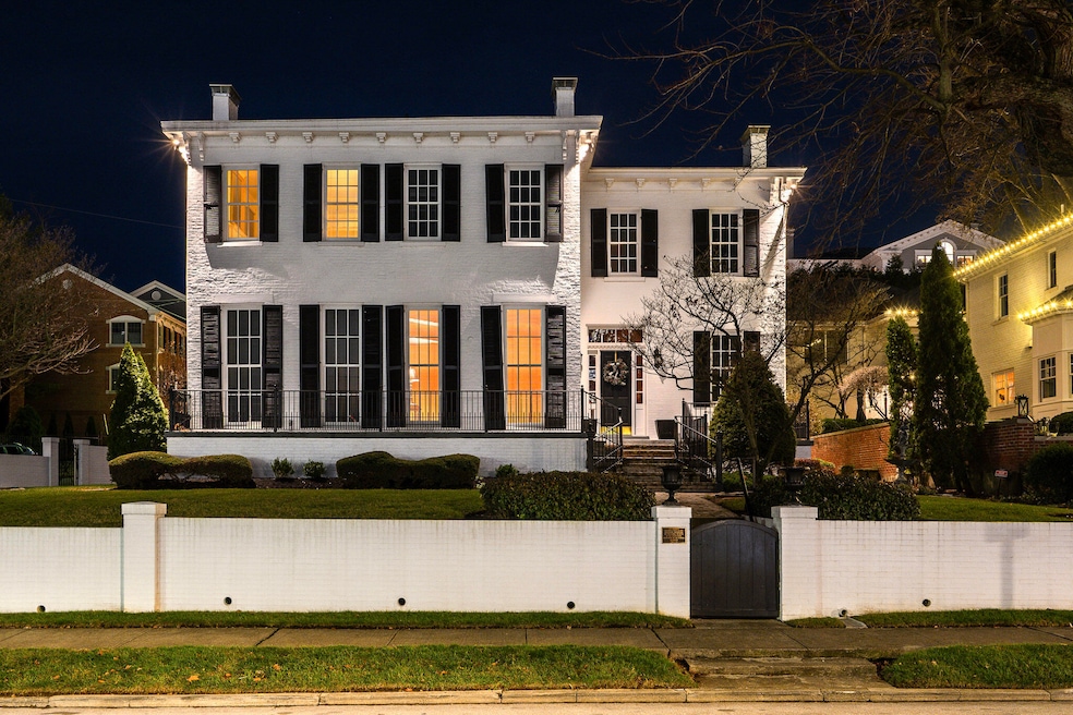 Sold $1,010,000 • Co-Listing Agent