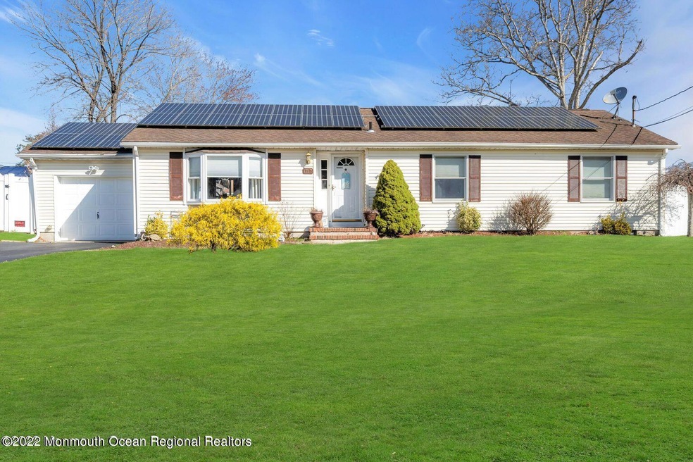 1717 1st Ave, Toms River, NJ 08757 - photo 1