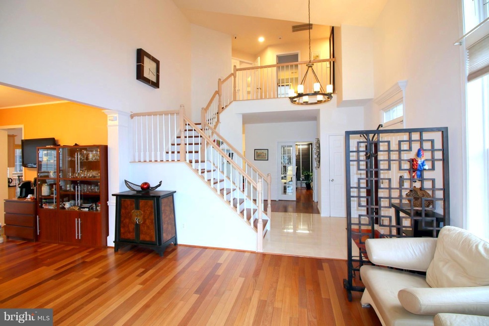 12493 Fox View Way, Reston, VA 20191 - photo 1