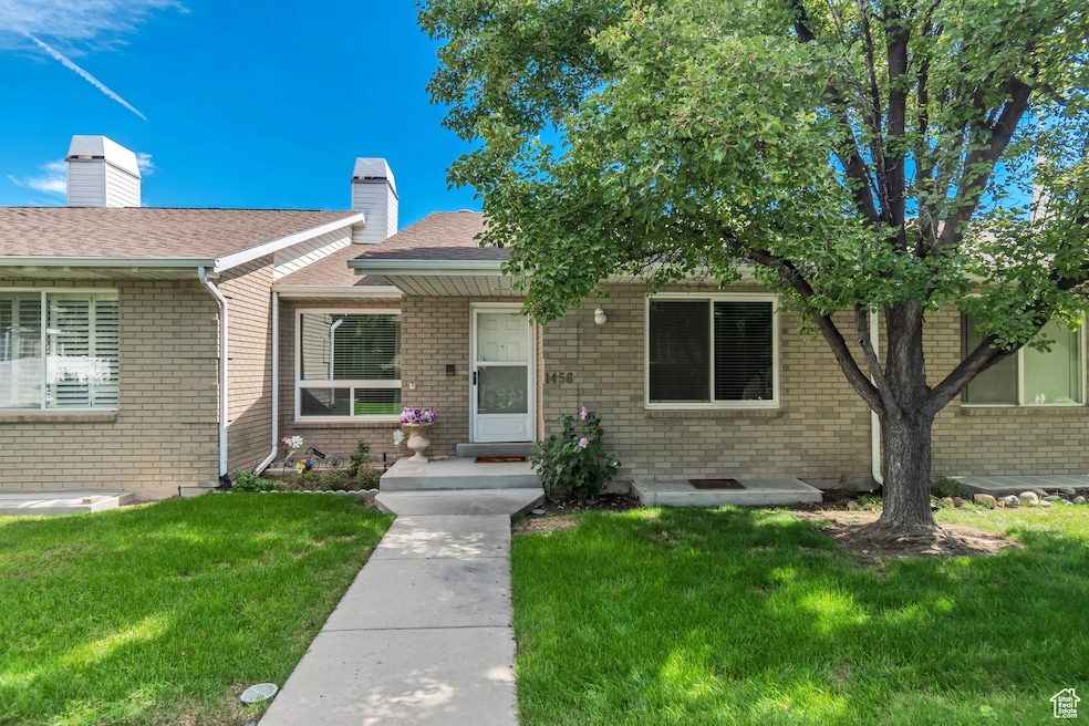 For Sale $465,000 • Co-Listing Agent