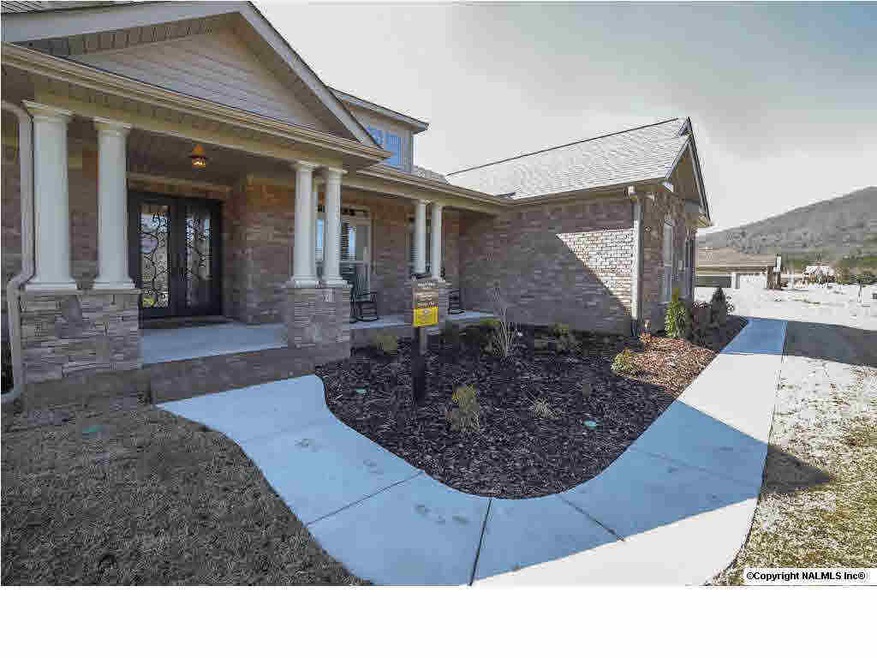Greystone II plan - All pictures are similar to home under construction