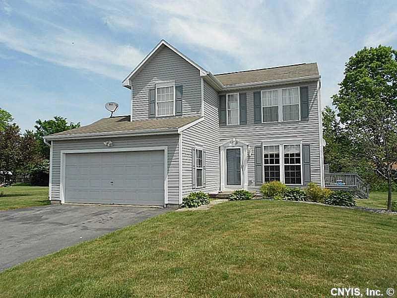 202 Talbert Dr, Chittenango, NY 13037 - photo 1