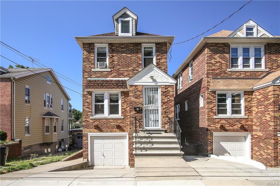 25 King Ave, Yonkers, NY 10704 - photo 1