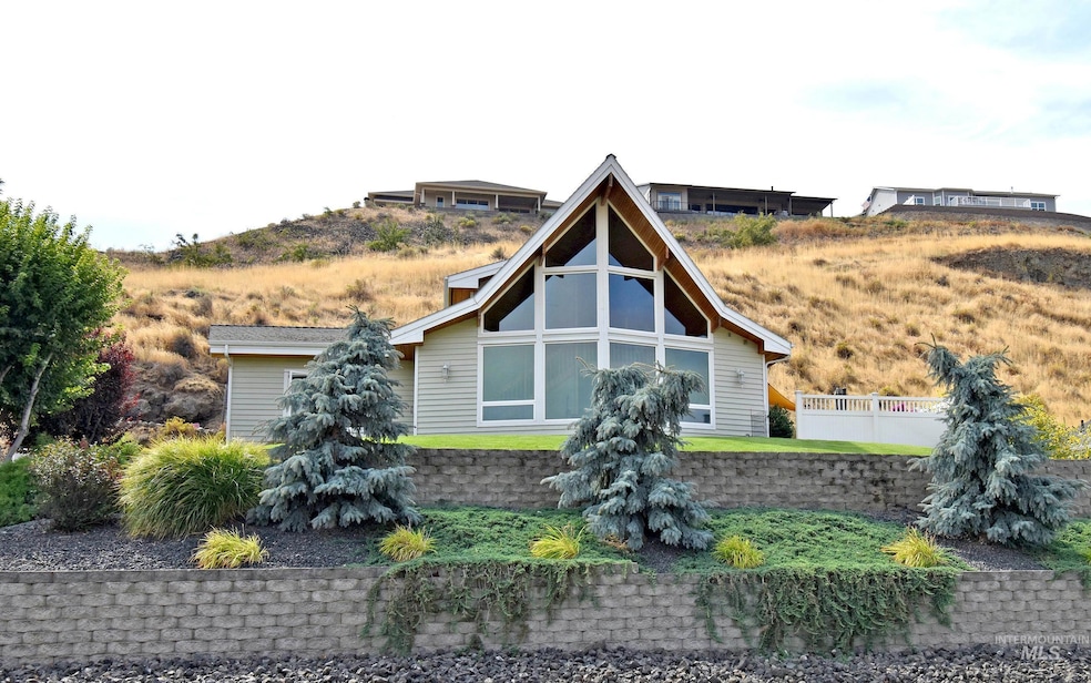 66 Appleford Ct, Asotin, WA 99402 - photo 1