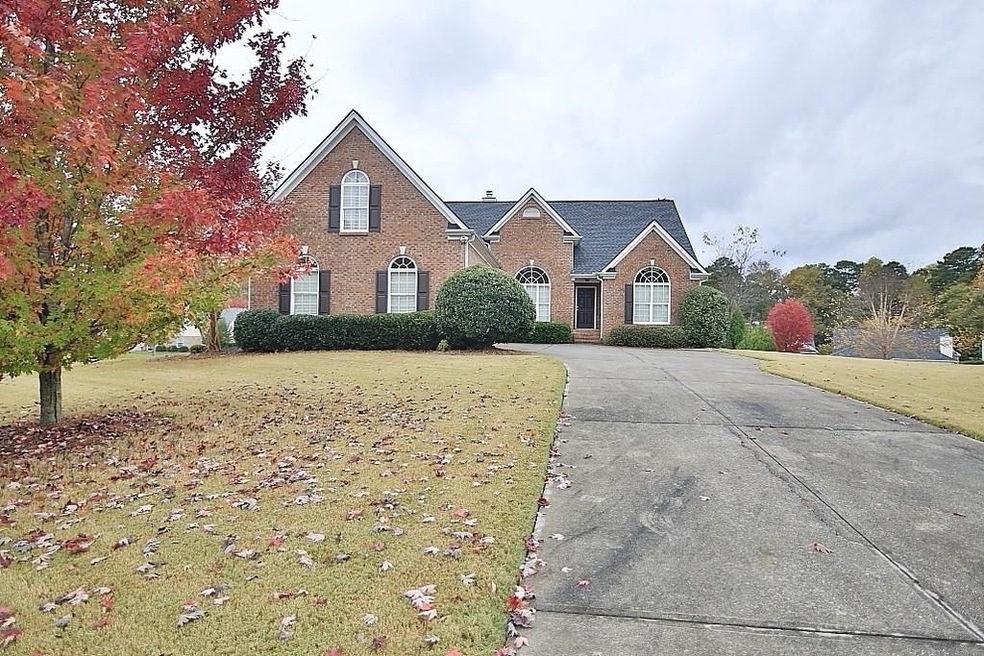 548 Ash Springs Ct, Sugar Hill, GA 30518 - photo 1