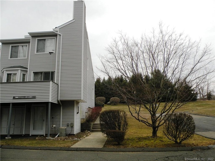 4 Daisy Dr unit A, Seymour, CT 06483 - photo 1
