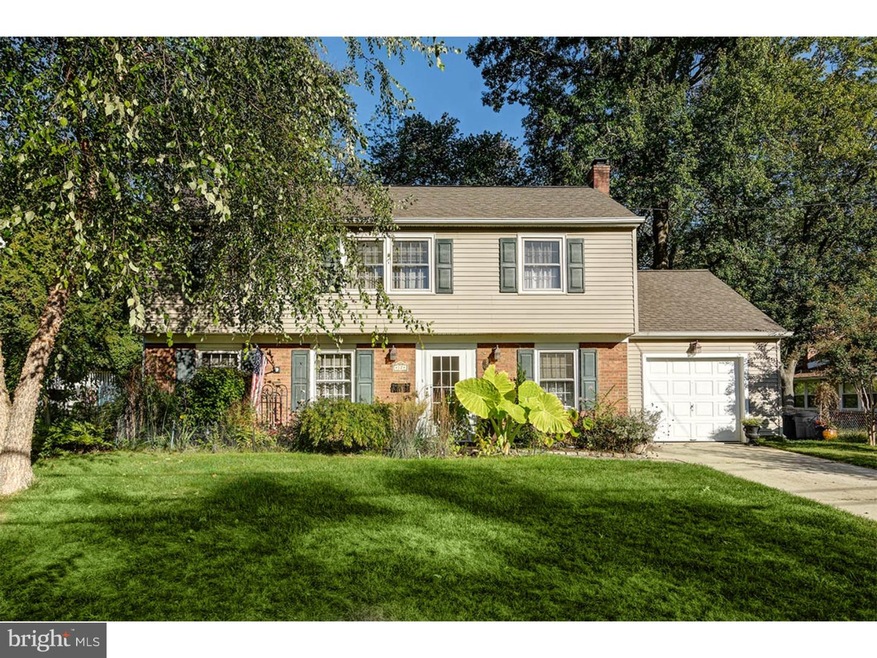 17 Ridgewood Cir, Haddonfield, NJ 08033 - photo 1