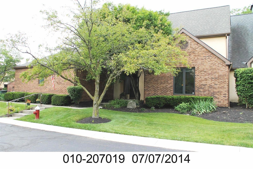 5749 Bastille Place, Columbus, OH 43213 - photo 1