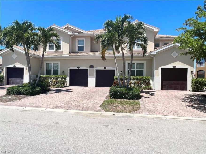 18221 CREEKSIDE