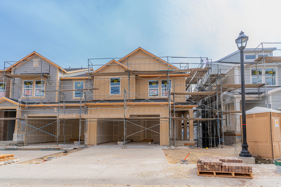 850 N Pugh Ln unit 925, Eagle Mountain, UT 84005 - photo 1